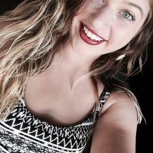 Meet your Posher, Brianna